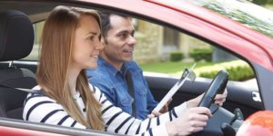 Private Driving lessons in English